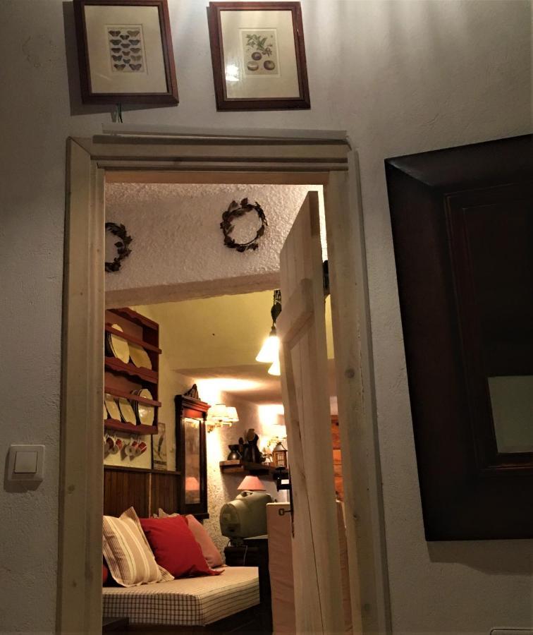 Dandy Villas Agoriani - Chalet Ivoni - Fireplace Επτάλοφος Εξωτερικό φωτογραφία