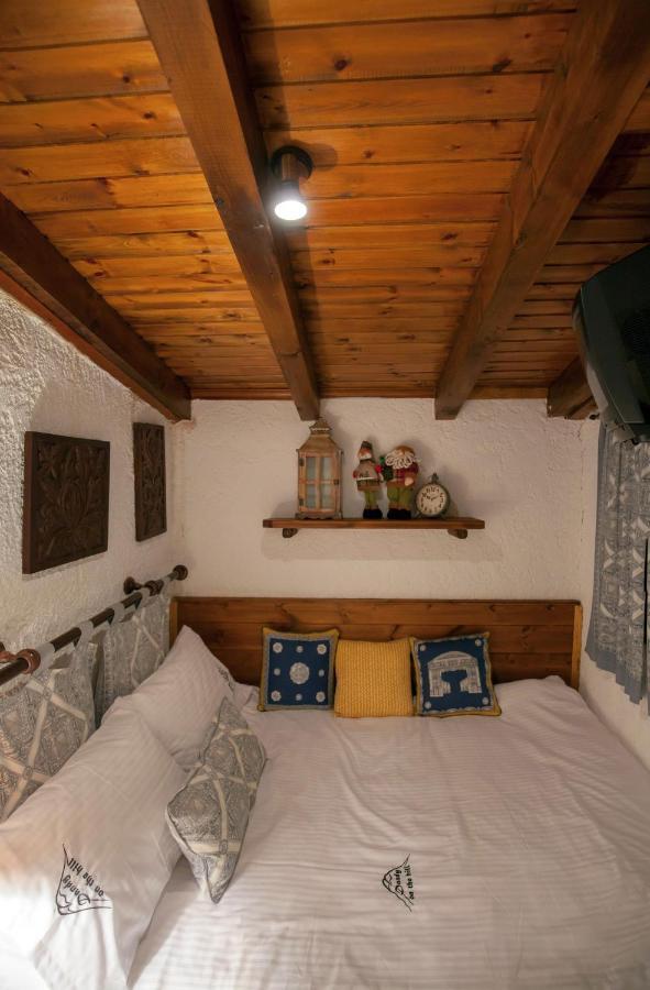 Dandy Villas Agoriani - Chalet Ivoni - Fireplace Επτάλοφος Εξωτερικό φωτογραφία